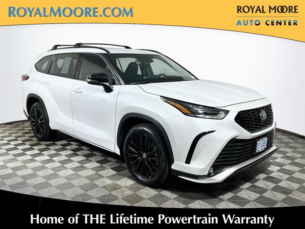 2026 Toyota Highlander XSE