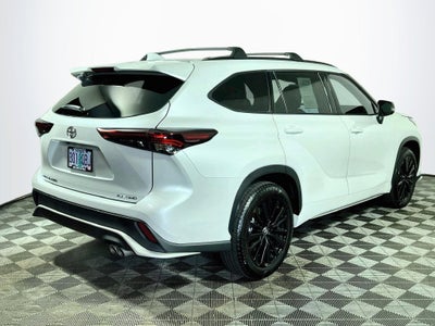 2026 Toyota Highlander XSE
