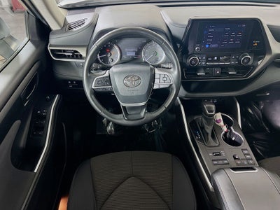 2024 Toyota Highlander LE
