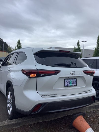 2025 Toyota Highlander Limited