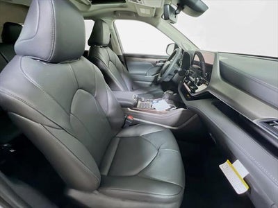 2025 Toyota Highlander Limited