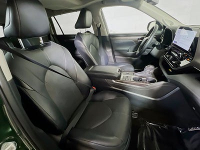 2023 Toyota Highlander Hybrid Limited