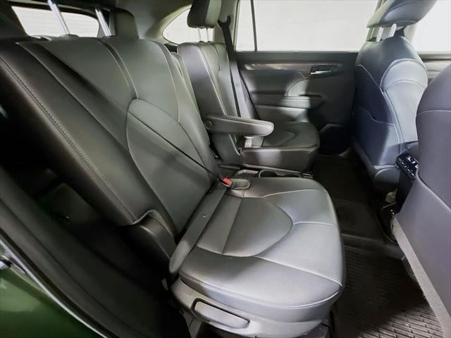 2023 Toyota Highlander Hybrid Limited