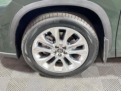 2023 Toyota Highlander Hybrid Limited
