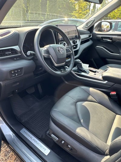 2026 Toyota Highlander Hybrid Limited