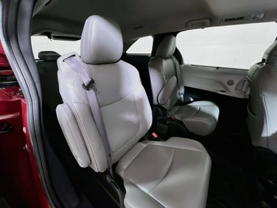 2025 Toyota Sienna XLE 7 Passenger