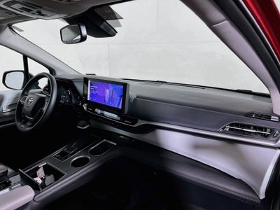 2025 Toyota Sienna XLE 7 Passenger