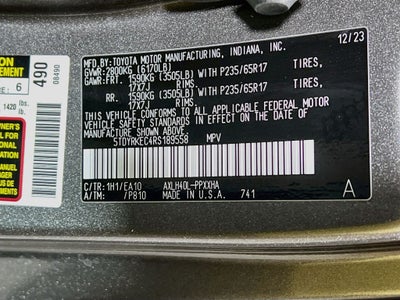 2024 Toyota Sienna XLE 8 Passenger