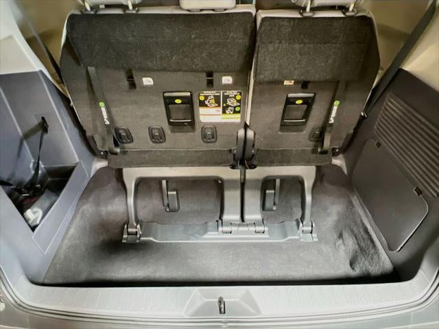 2024 Toyota Sienna XLE 8 Passenger