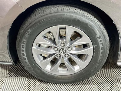 2024 Toyota Sienna XLE 8 Passenger