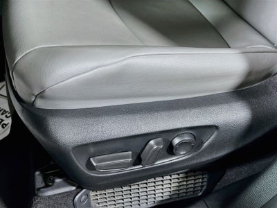 2025 Toyota Sienna XLE 8 Passenger