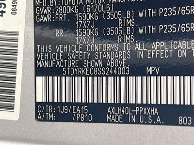 2025 Toyota Sienna XLE 8 Passenger
