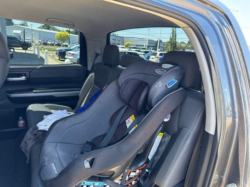 2018 Toyota Tundra SR5 5.7L V8