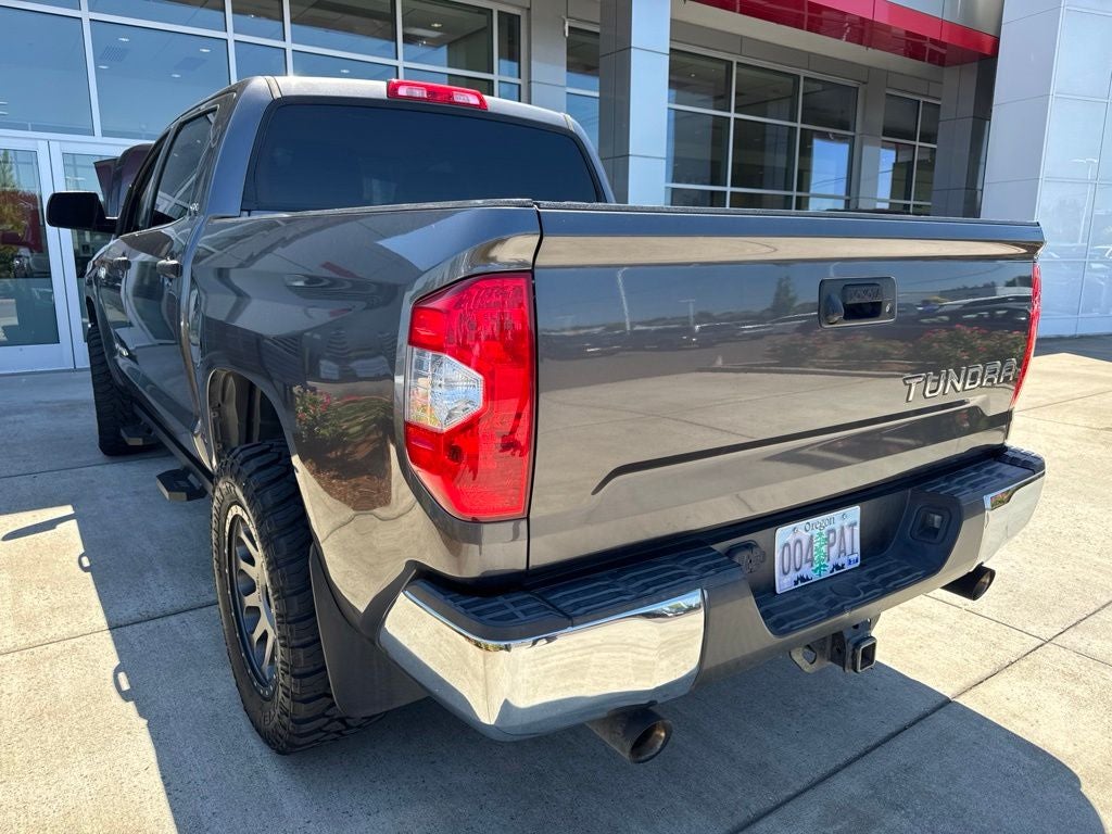 2018 Toyota Tundra SR5 5.7L V8