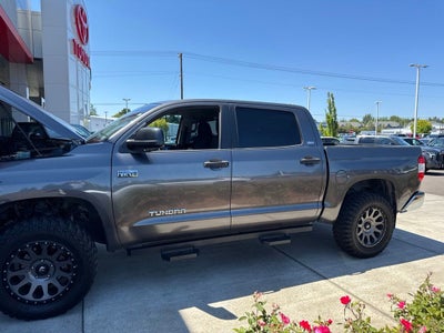 2018 Toyota Tundra SR5 5.7L V8