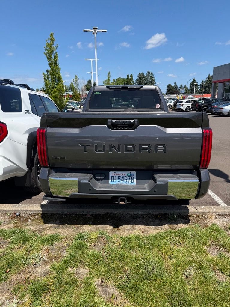2022 Toyota Tundra SR5
