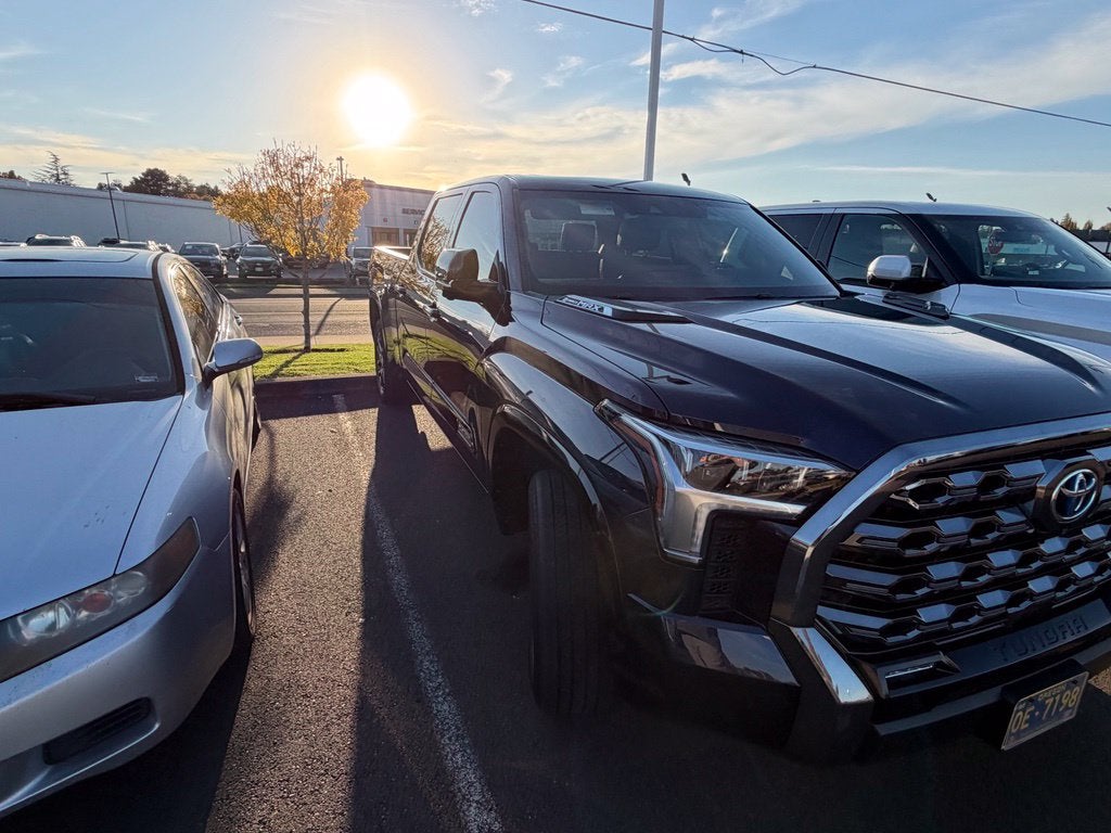2024 Toyota Tundra Hybrid Platinum