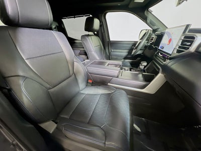 2024 Toyota Tundra Hybrid Platinum