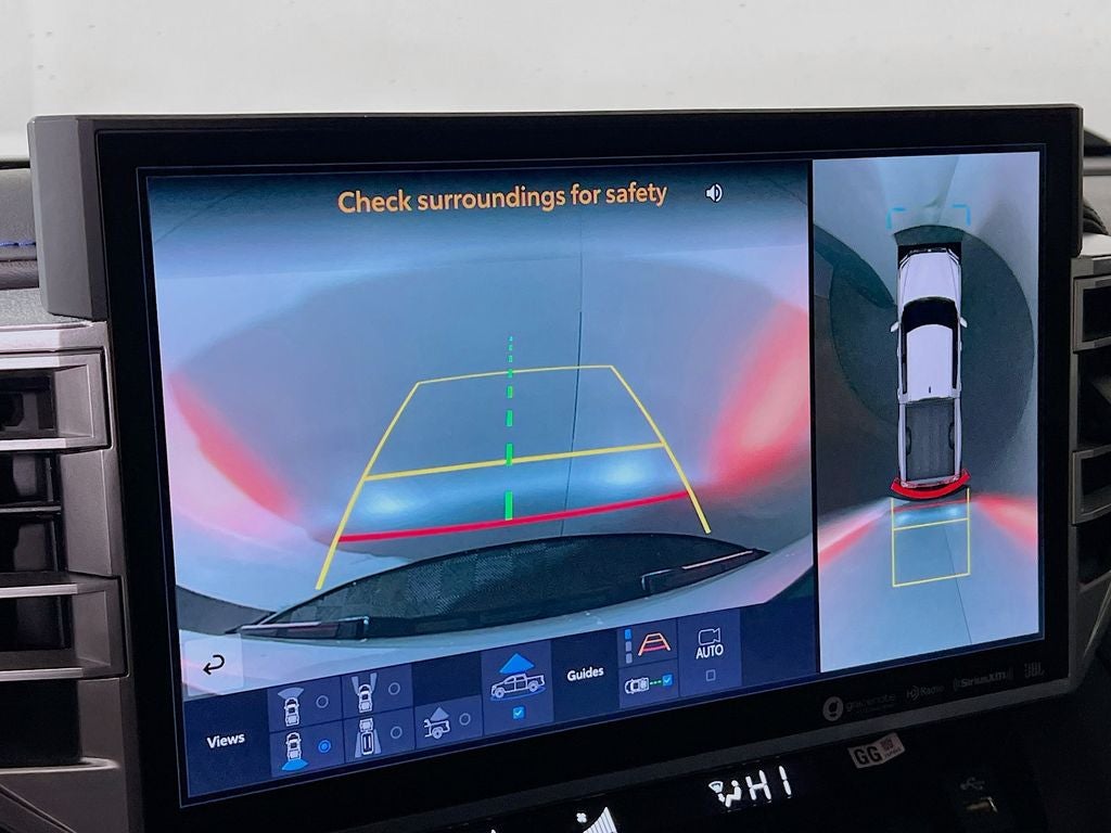 2023 Toyota Tundra Hybrid Platinum