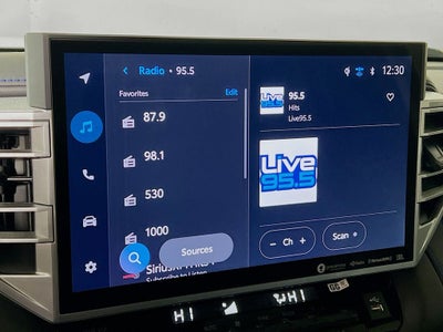 2023 Toyota Tundra Hybrid Platinum