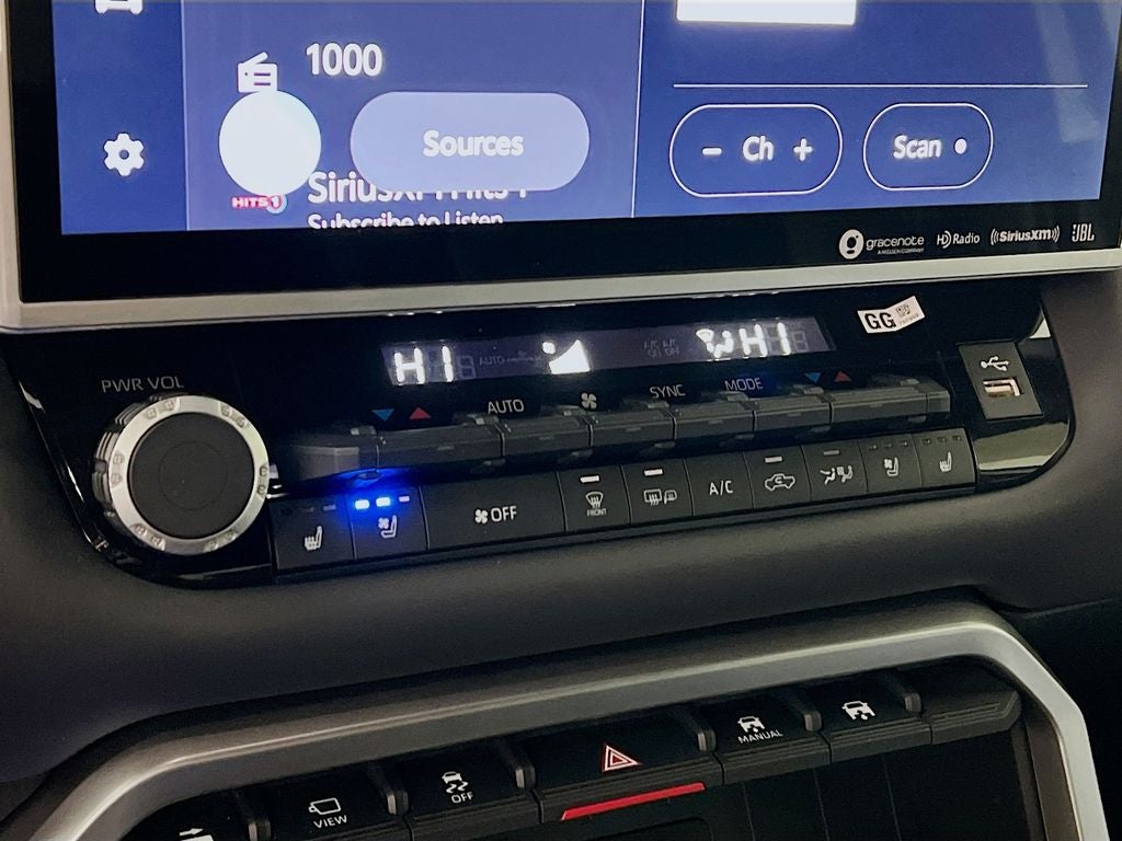 2023 Toyota Tundra Hybrid Platinum