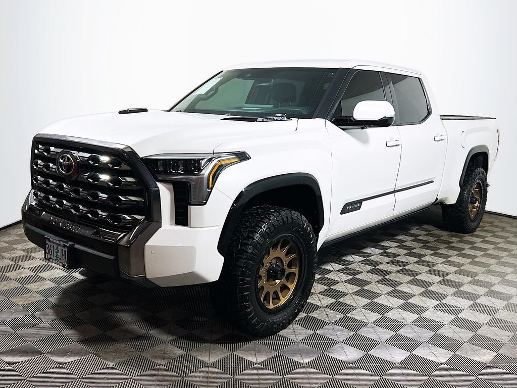 2023 Toyota Tundra Hybrid Platinum