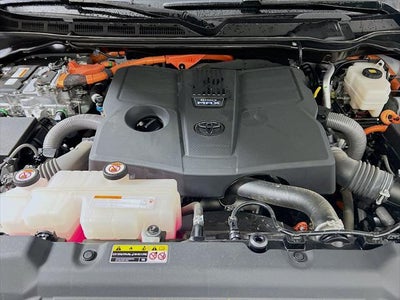 2024 Toyota Tundra Hybrid Capstone