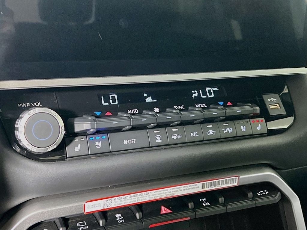 2025 Toyota Tundra Hybrid Platinum