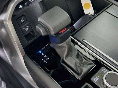 2025 Toyota Tundra Hybrid Platinum