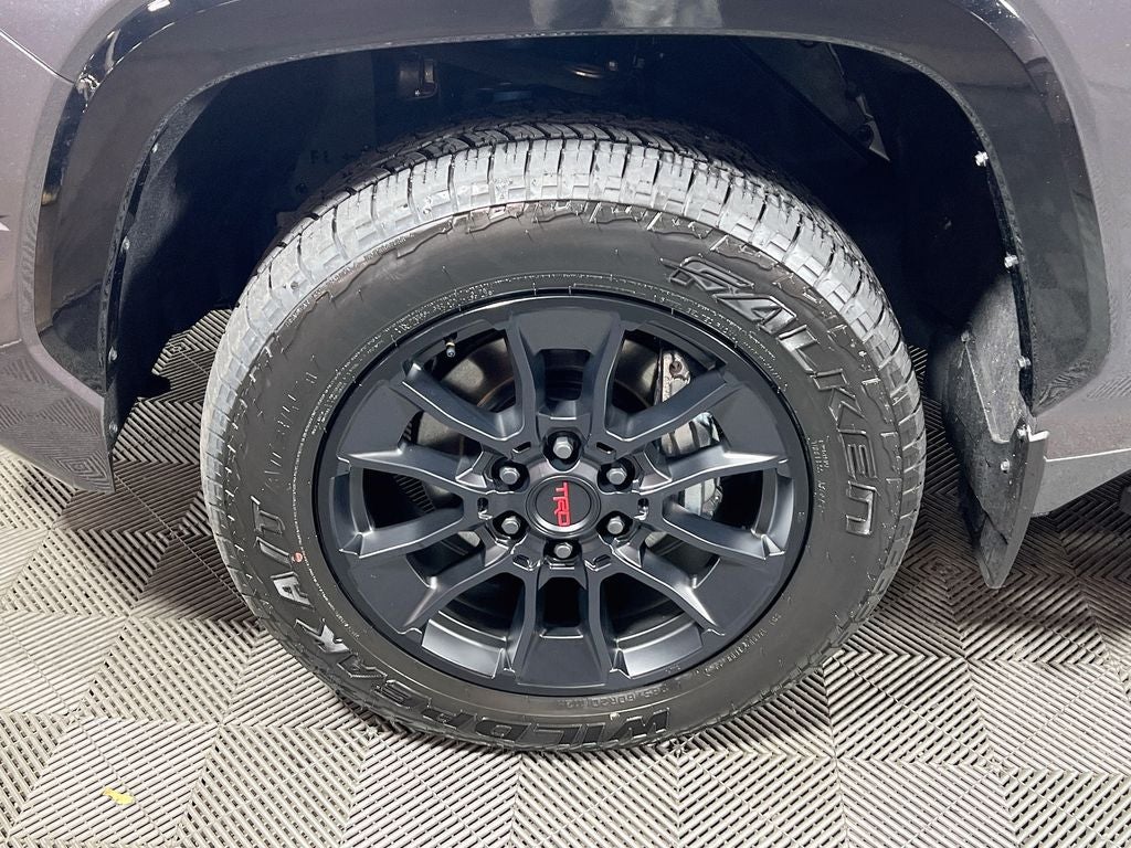 2025 Toyota Tundra Hybrid Platinum