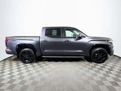 2025 Toyota Tundra Hybrid Platinum