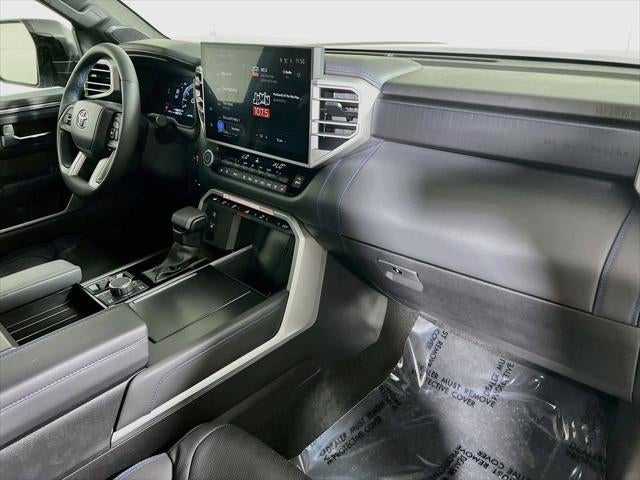 2025 Toyota Tundra Hybrid Platinum