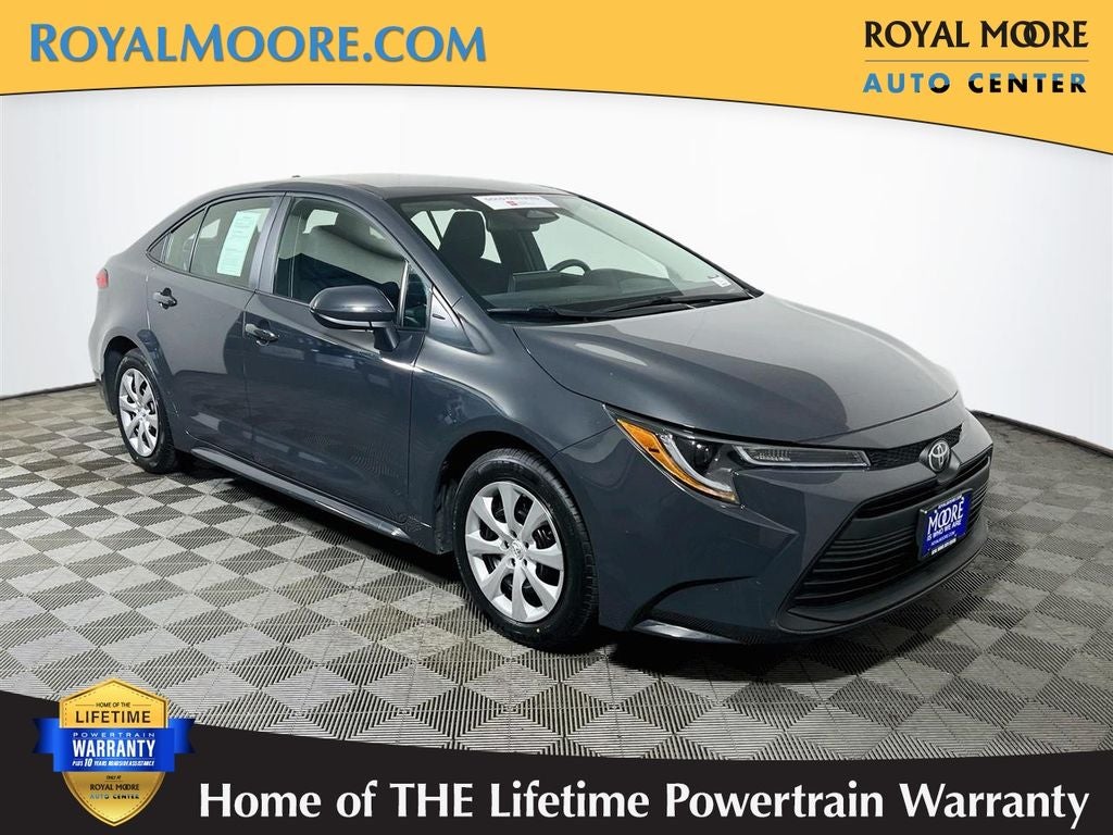 2025 Toyota Corolla LE