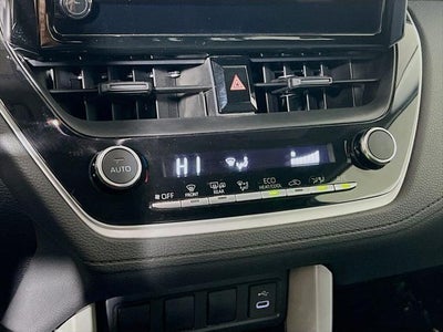 2024 Toyota Corolla Cross LE