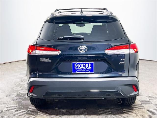 2025 Toyota Corolla Cross LE