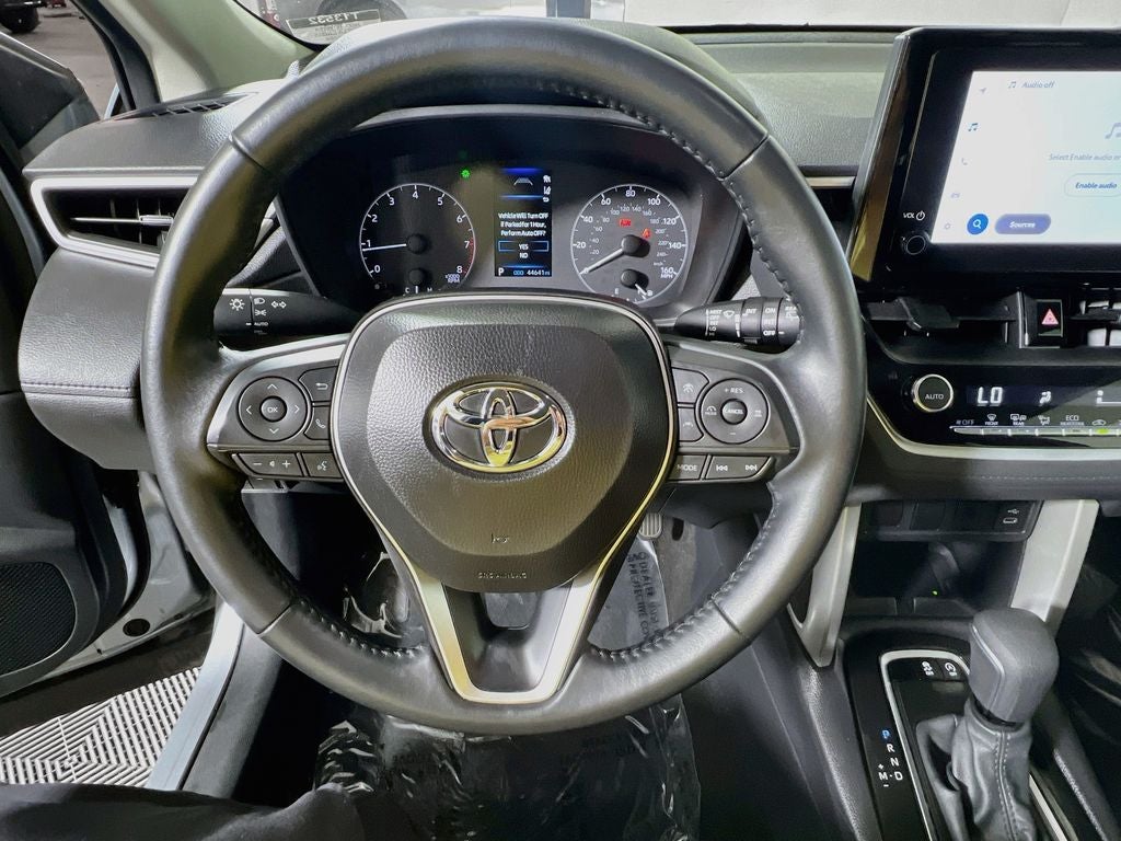 2025 Toyota Corolla Cross LE