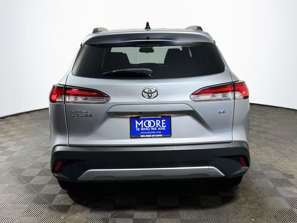 2025 Toyota Corolla Cross LE