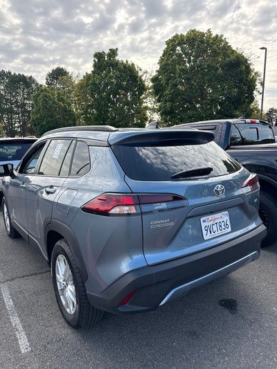 2026 Toyota Corolla Cross LE