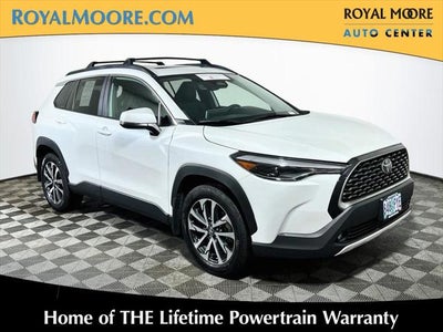 2024 Toyota Corolla Cross XLE
