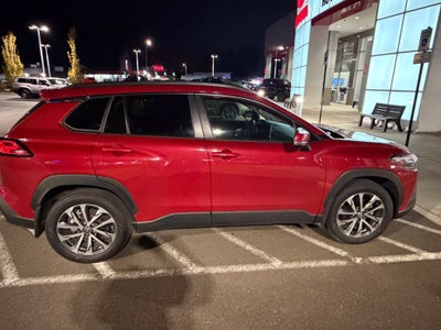 2024 Toyota Corolla Cross XLE