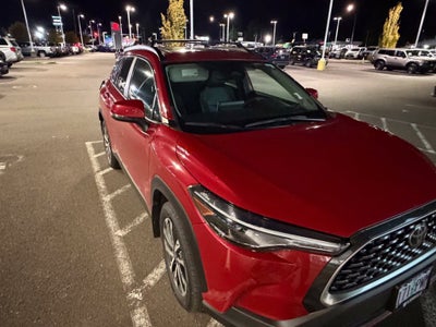 2024 Toyota Corolla Cross XLE