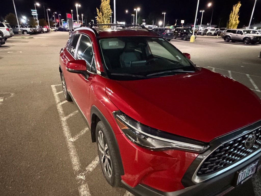 2024 Toyota Corolla Cross XLE