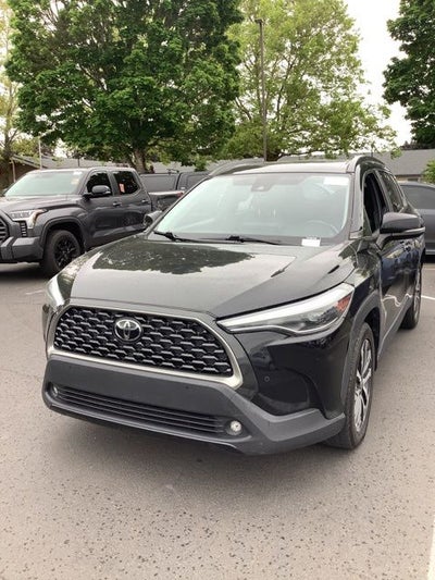 2022 Toyota Corolla Cross XLE