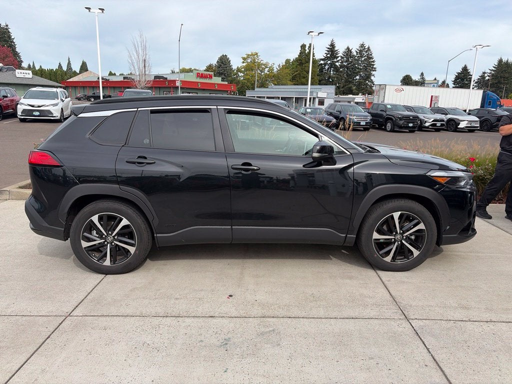 2024 Toyota Corolla Cross Hybrid XSE