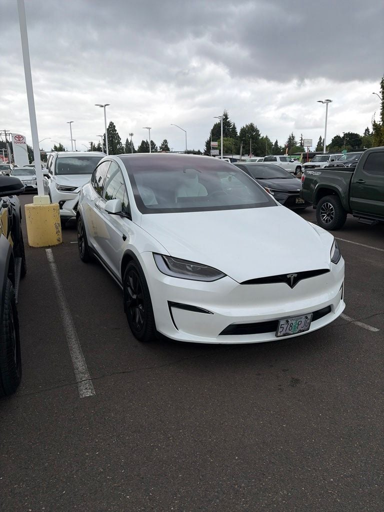 2023 Tesla Model X Base