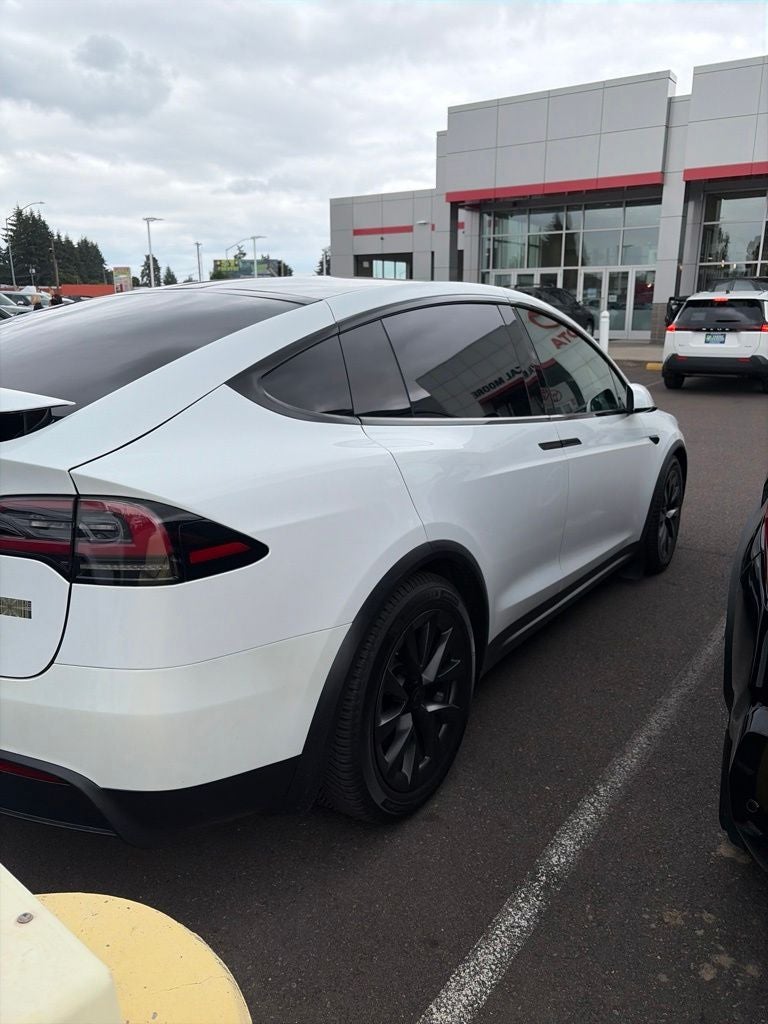 2023 Tesla Model X Base