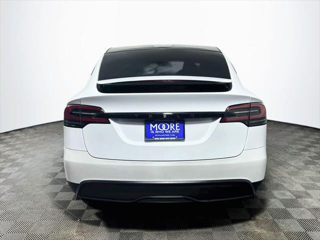 2023 Tesla Model X Standard Range