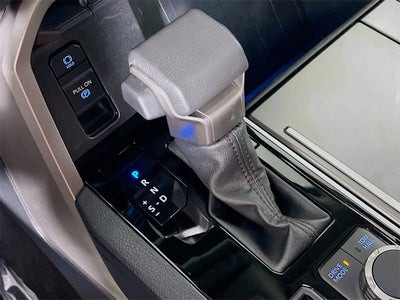 2024 Toyota Sequoia SR5