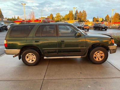 2002 Toyota 4Runner SR5