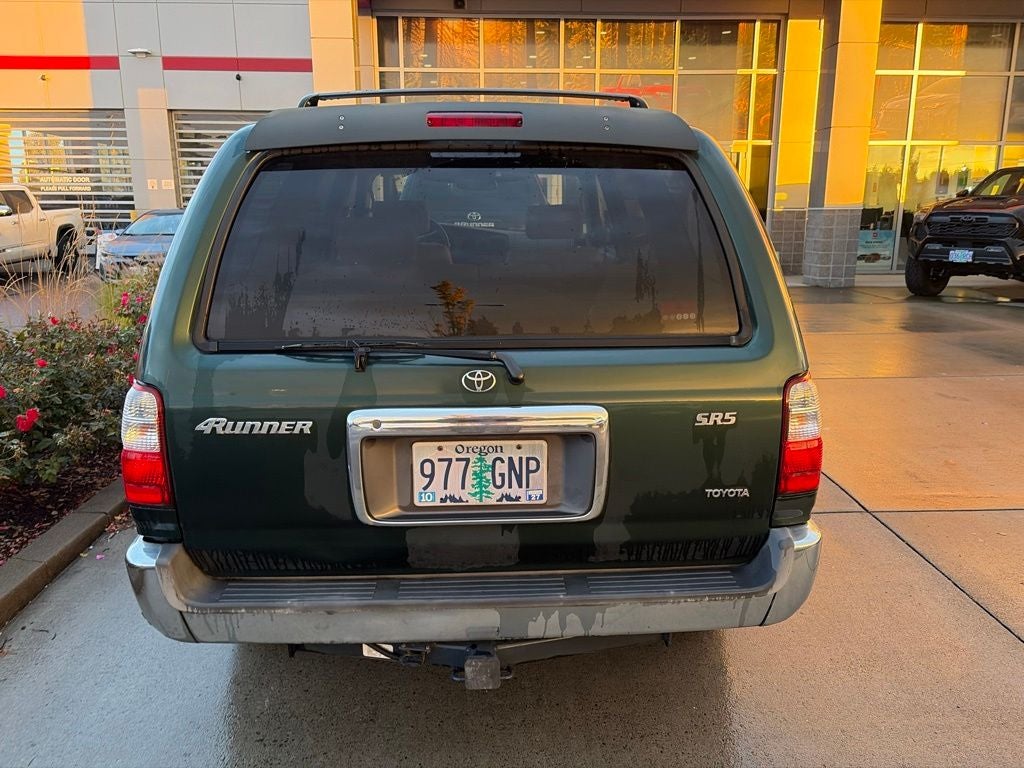 2002 Toyota 4Runner SR5